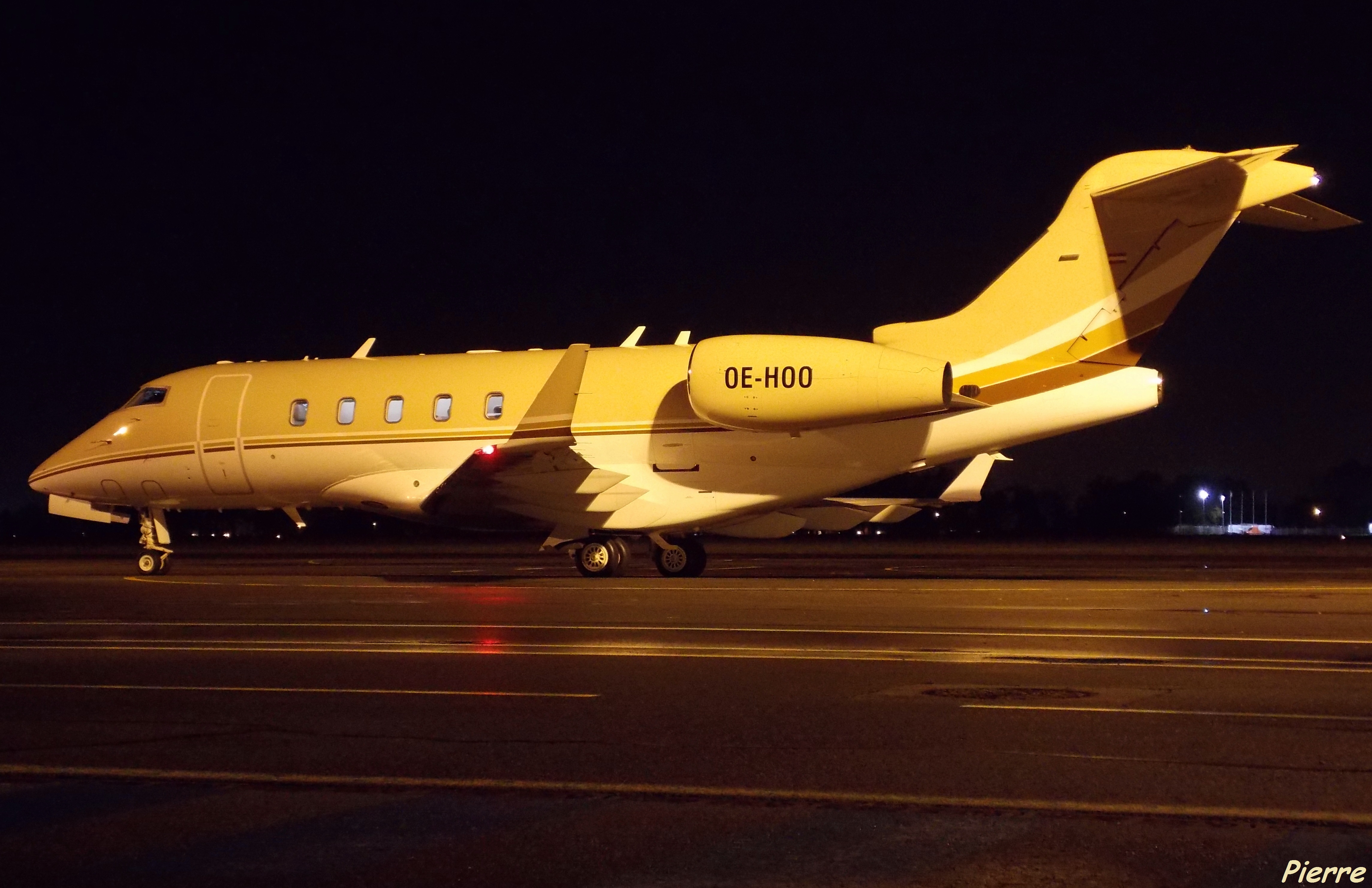 Falcon 50 F-HADH & Challenger 300 OE-HOO + Divers le 14/12/13 Bma2