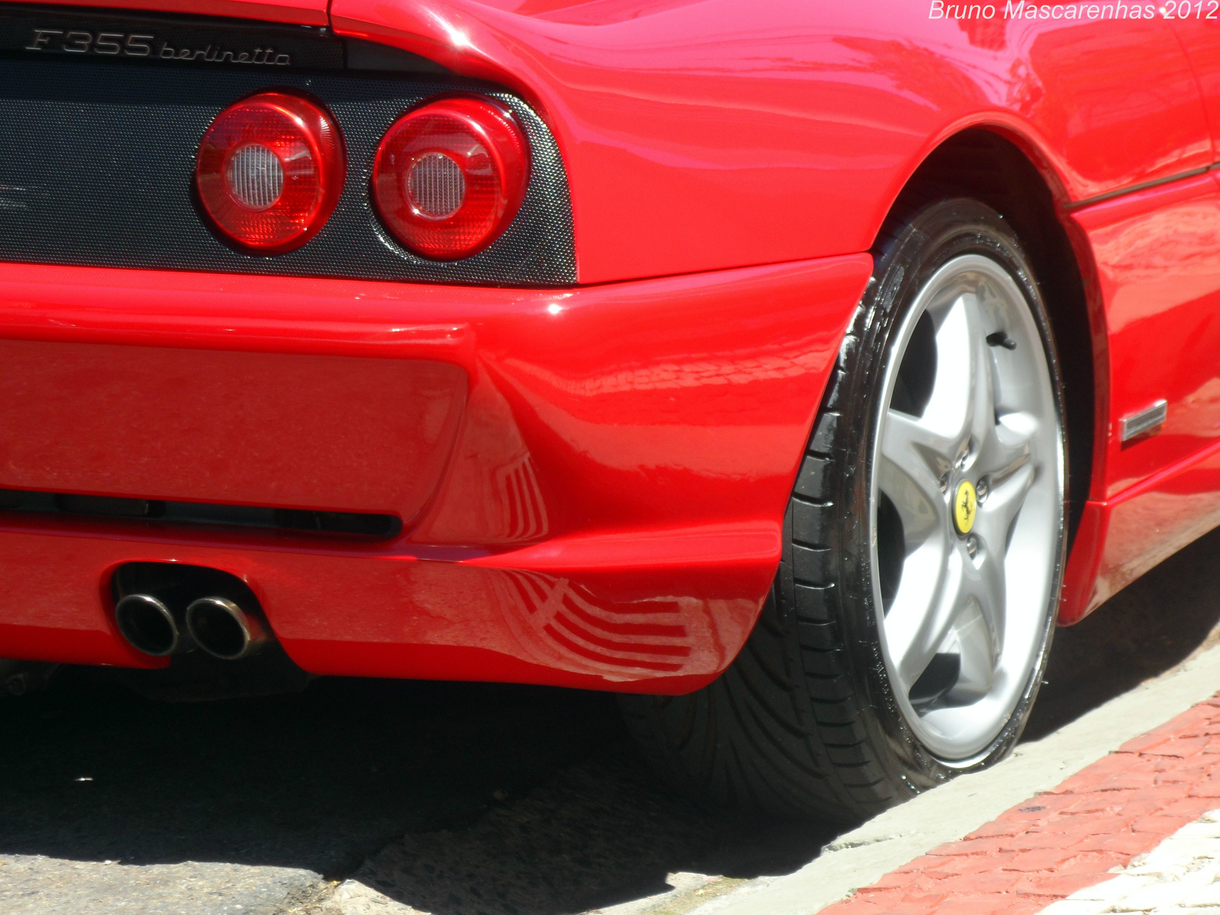 Flagras italianos por Bruno Mascarenhas - Página 2 Ferrari355berlinettaesk