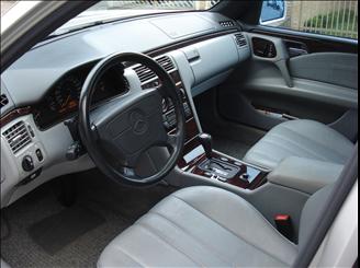 W210 E320 1997 - R$45.900,00 Mercedesbenze32032sedan