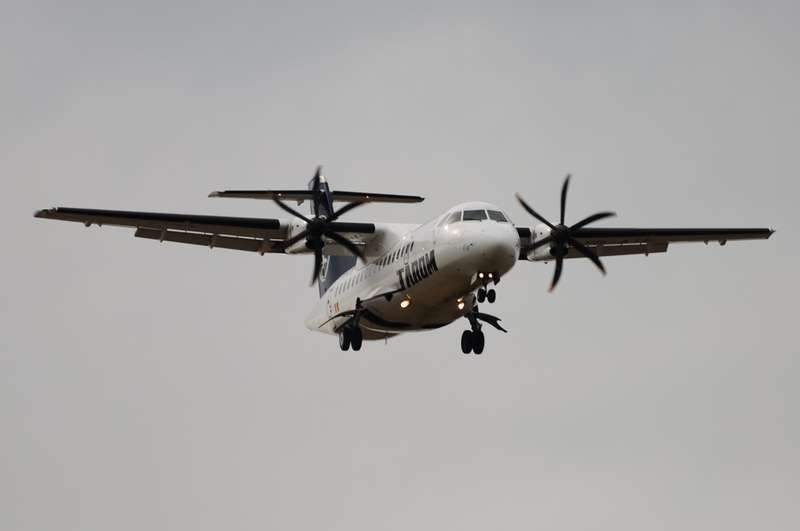 Aeroportul Bucuresti ( Henri Coanda / Otopeni ) - Septembrie 2010 - Pagina 4 007taromyrateatr42500