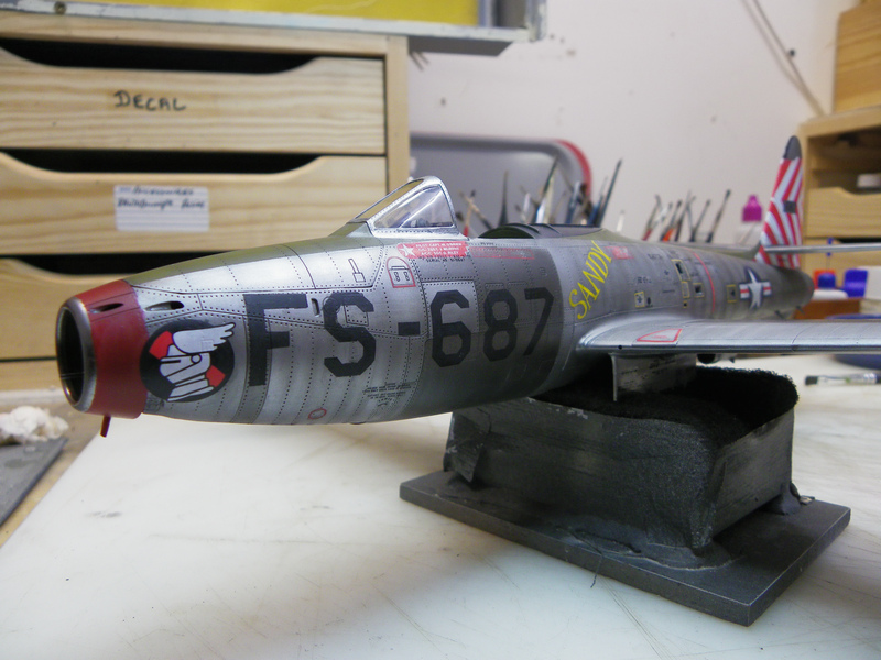 [Concours guerre de corée] F-84E Thunderjet-Hobby Boss- 1/32 [Montage terminé]  - Page 4 Imgp4377j