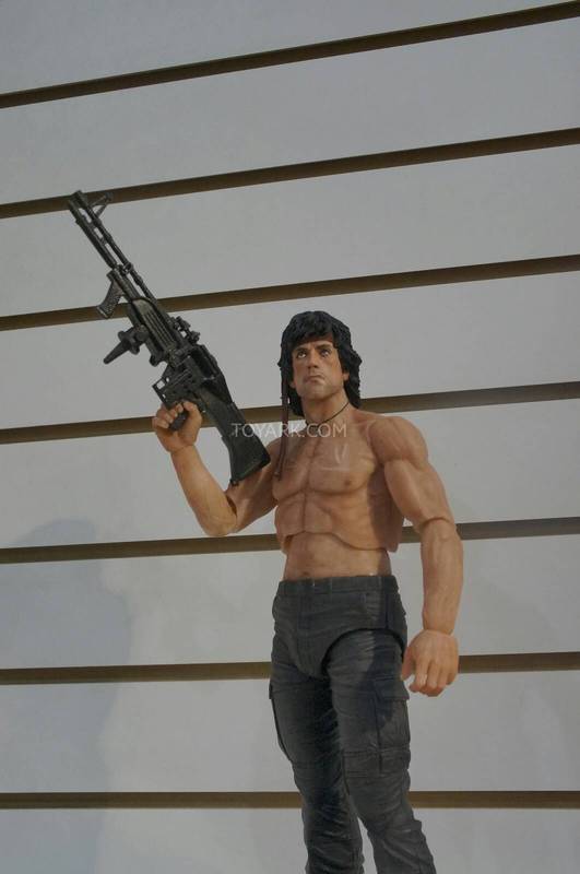 proto rambo chez neca - Page 2 E6cz