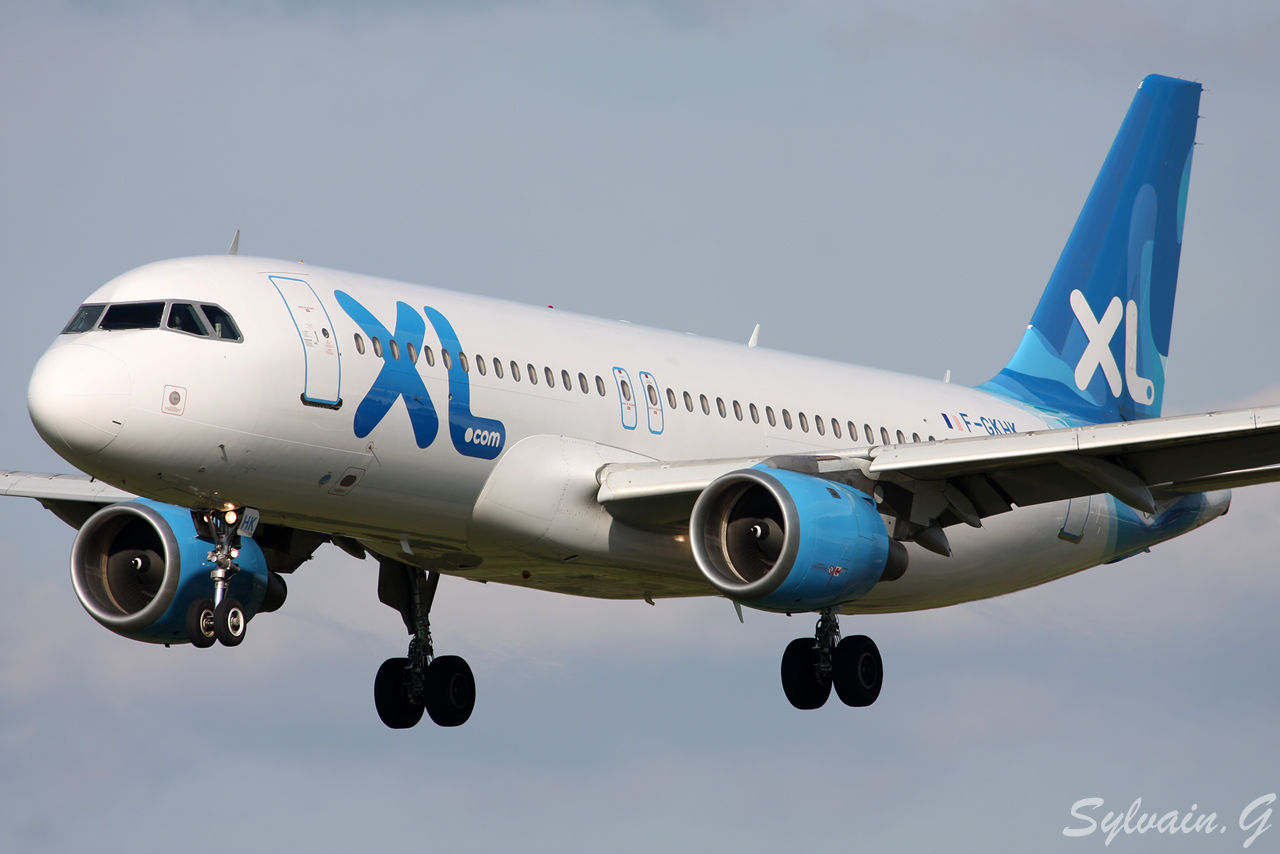 Airbus A320-212 XL Airways France F-GKHK le 16.04.12 Fgkhk