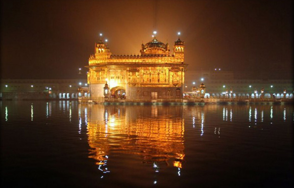 Những tòa nhà kiến trúc độc đáo  Thegoldentempleamritsar