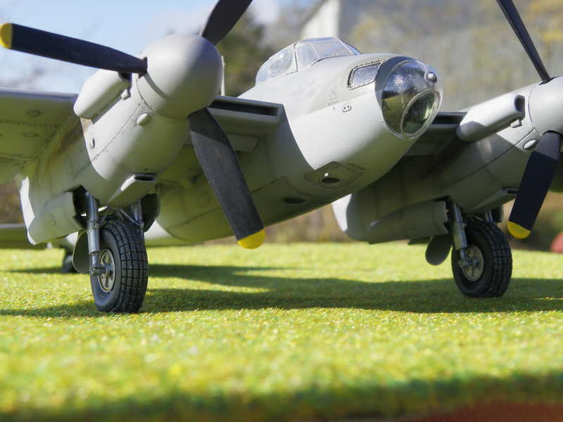 De Havilland Mosquito B Mk.IV - Revell - 1/48 Imgp3385e