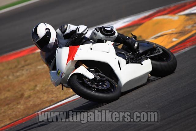 Track day AIA Portimo 24 Julho - Pgina 3 Teste26