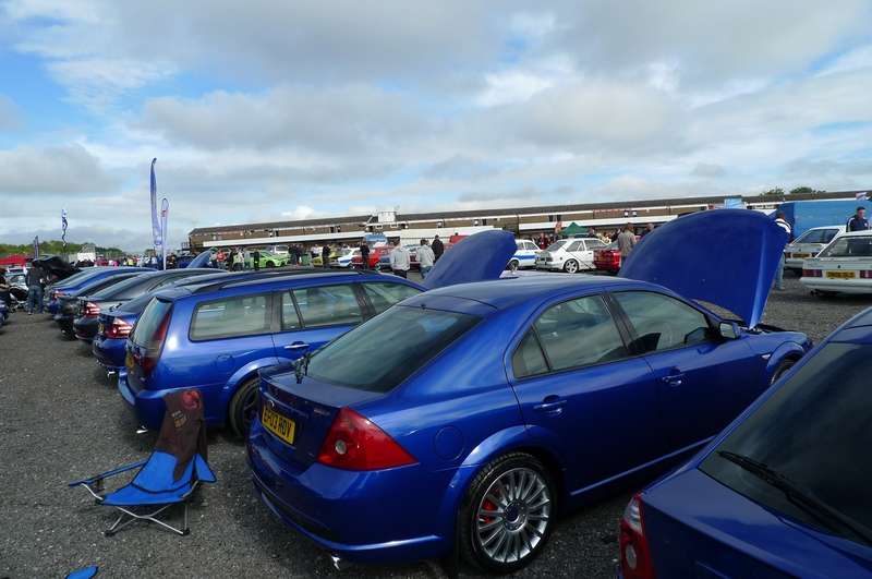 Meeting Donington 2011 (Angleterre) + de 500 Photos à voir !!! P1050711eb