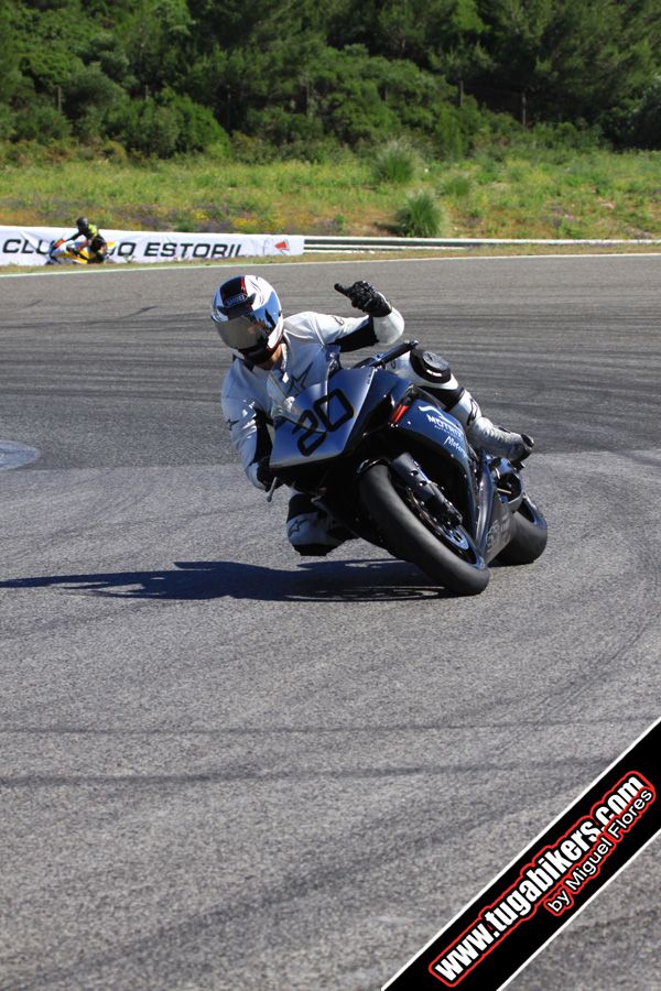 Campeonato Nacional de Velocidade Motosport Vodafone 2010 - Estoril 2 - Pgina 7 Img9130l