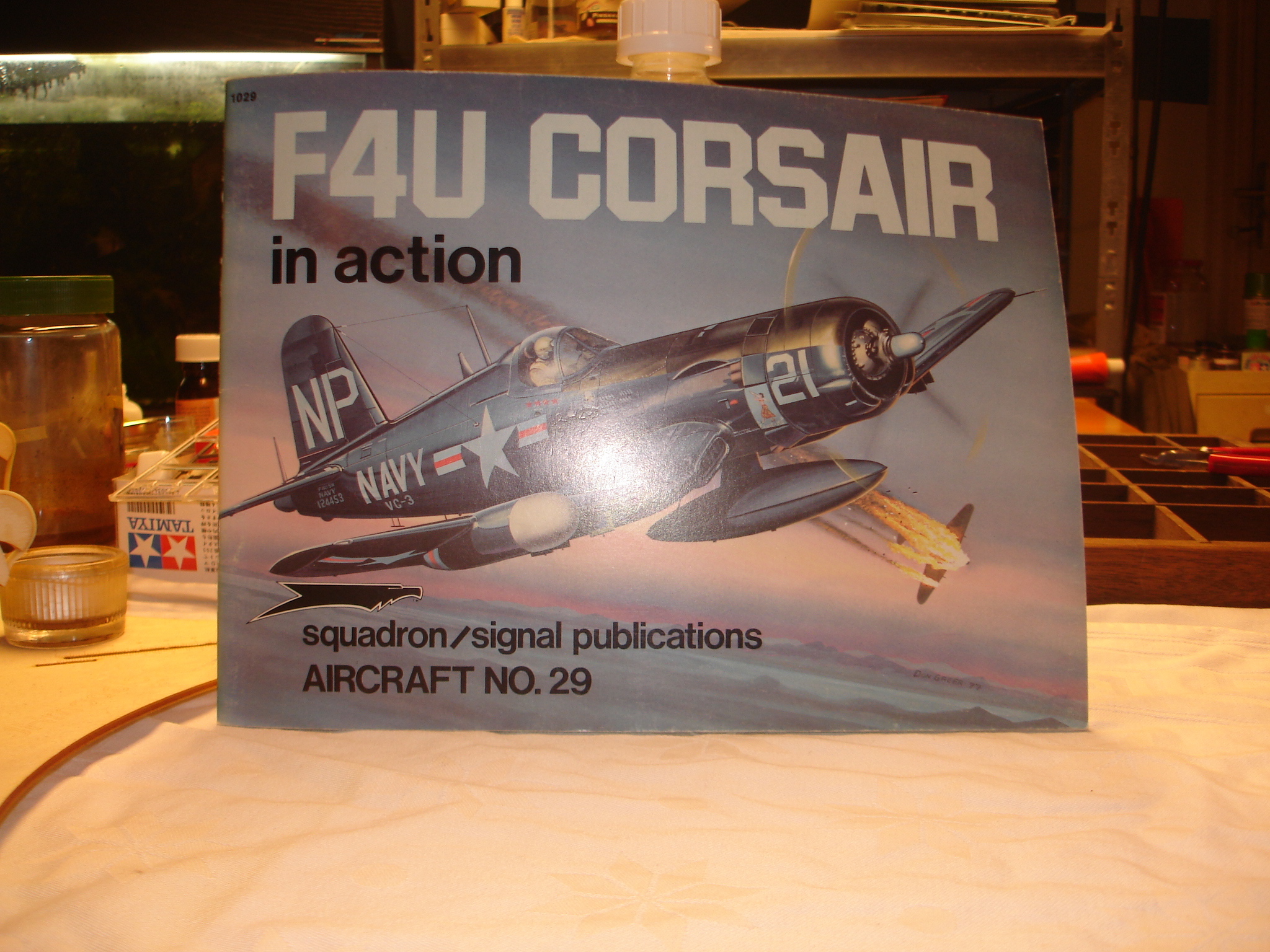 Chance Vought F4-AU1 Corsair de la "Royale" Hasegawa 1/48e Mise à jour du 22/4 002hqk