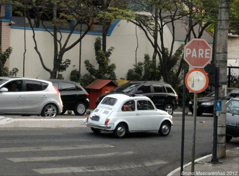 Flagras italianos por Bruno Mascarenhas - Página 2 Fiat500e