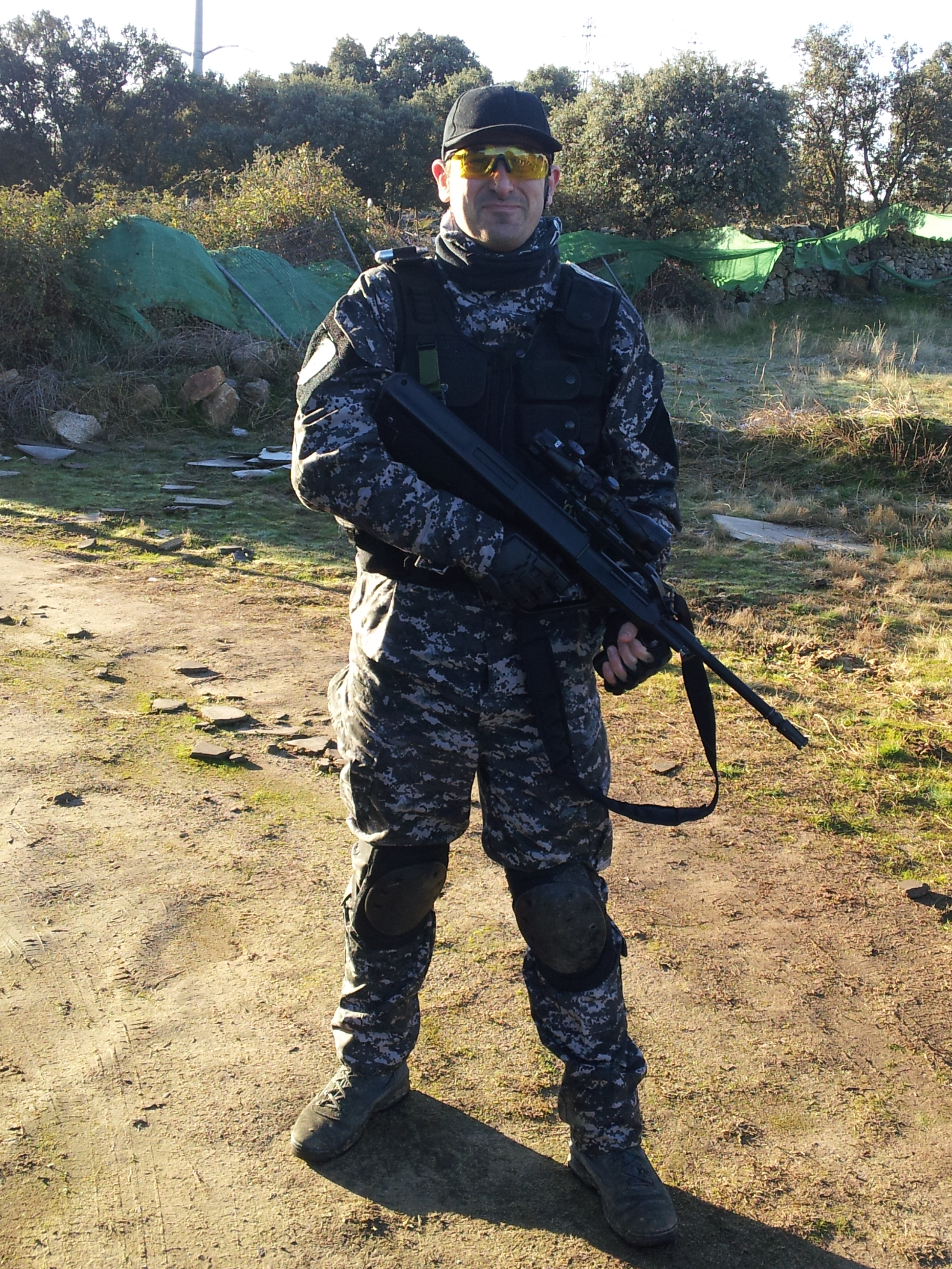 Estos somos M.A.D (Madrid Airsoft DESPERADOS) 20111127092859