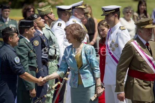 LOS REYES PRESIDEN DÍA DE LAS FUERZAS ARMADAS EN MÁLAGA 114921428