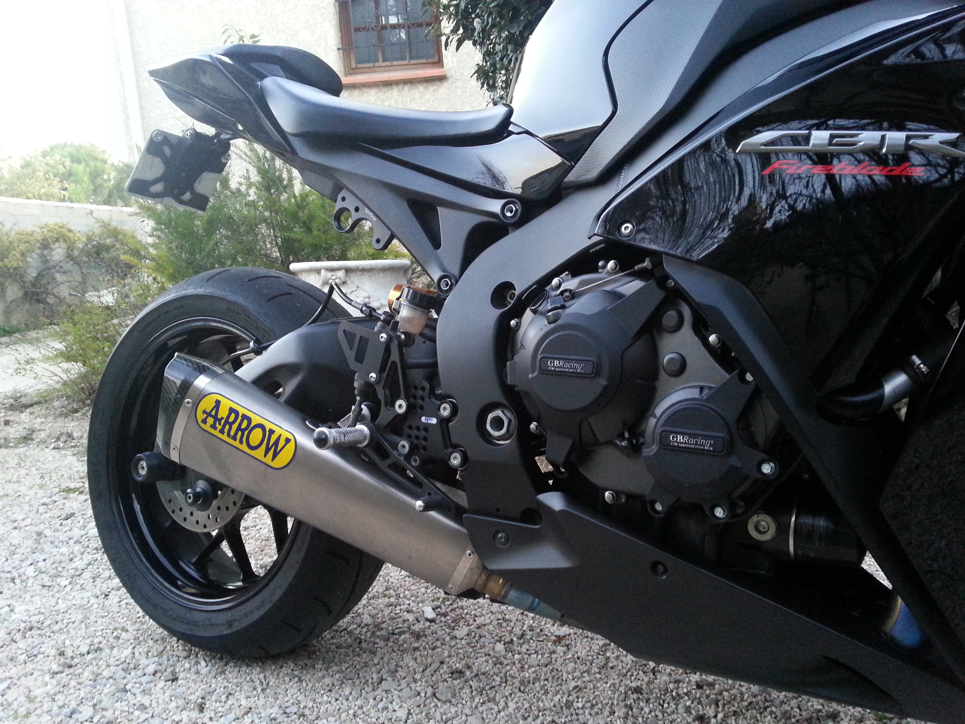 Cbr 1000 2012 de foenix replica IDM ! 20121205170421