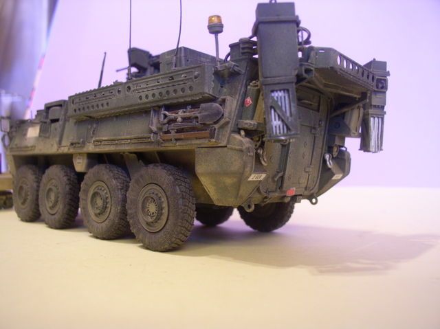 (Thunderbird) Stryker 1132 esv Dio terminé - Page 3 75098907