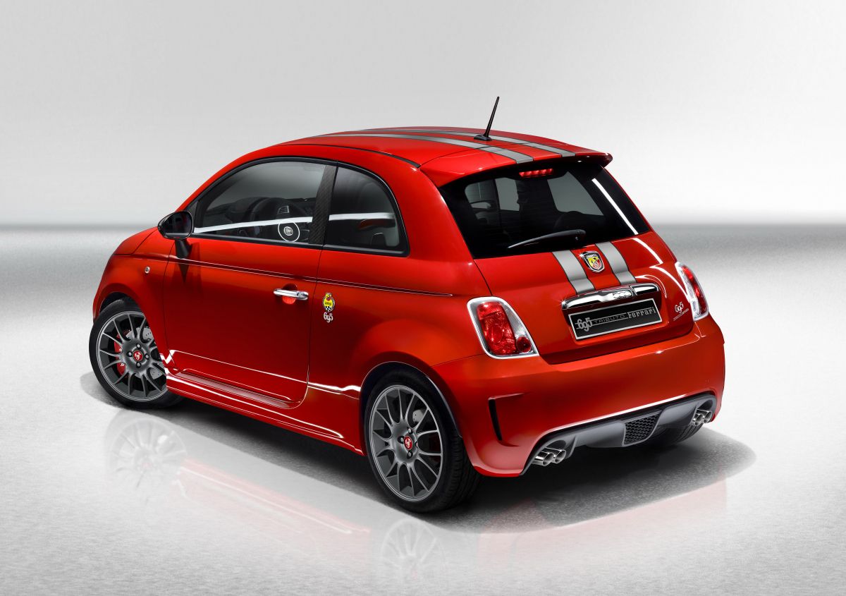 Abarth 695 Tributo Ferrari & Competizione 695tributoferrarirosso2