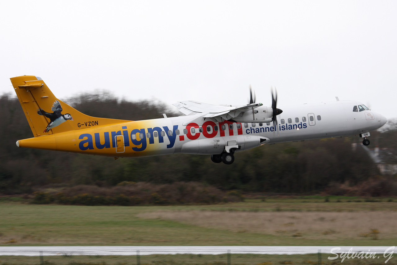 ATR-72-500 (ATR-72-212A) Aurigny Air Services Le 17.03.12 - Page 2 Gvzon4