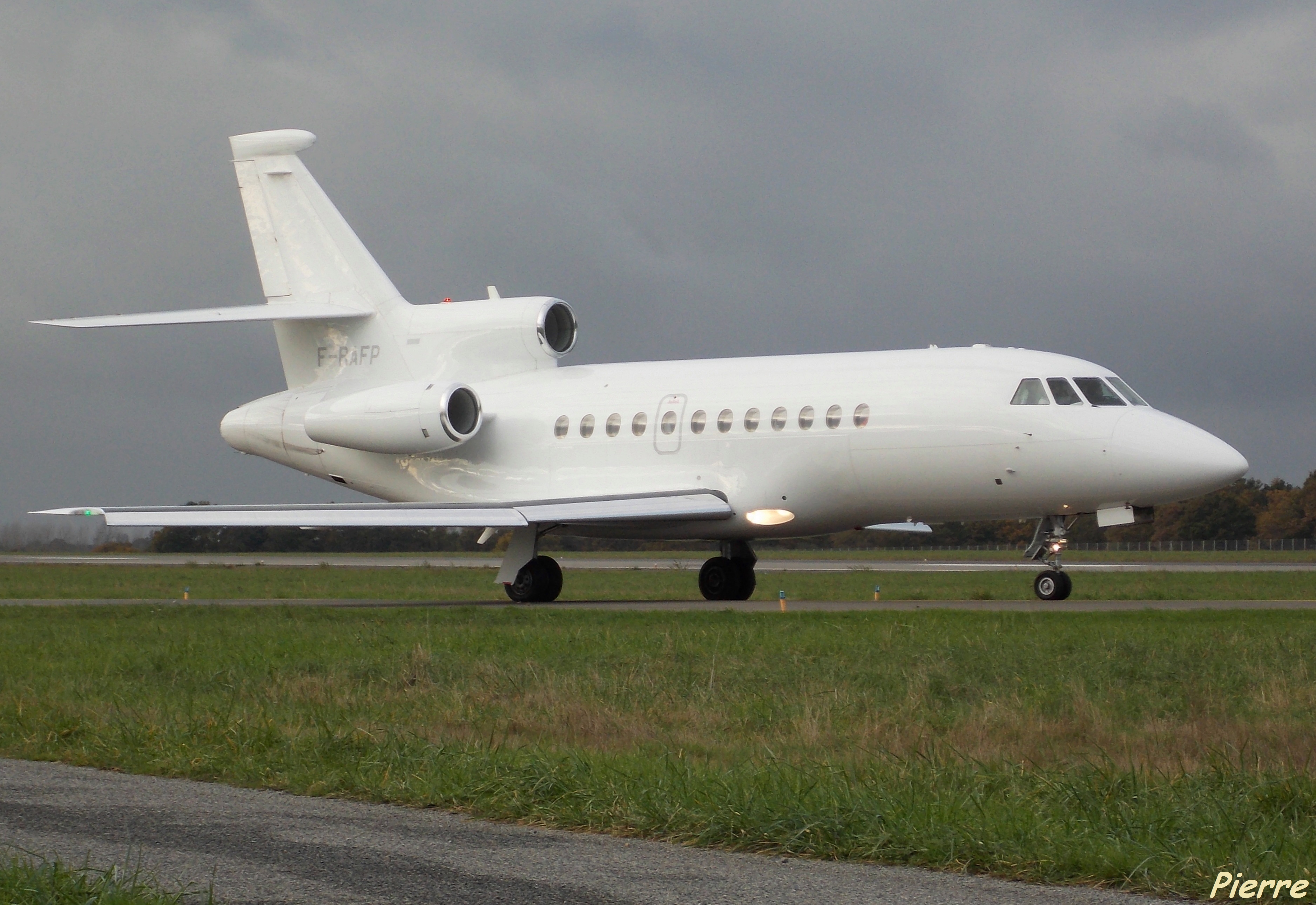 france - Falcon 900 F-RAFP & Divers le 23.11.13 - Page 2 Iu93