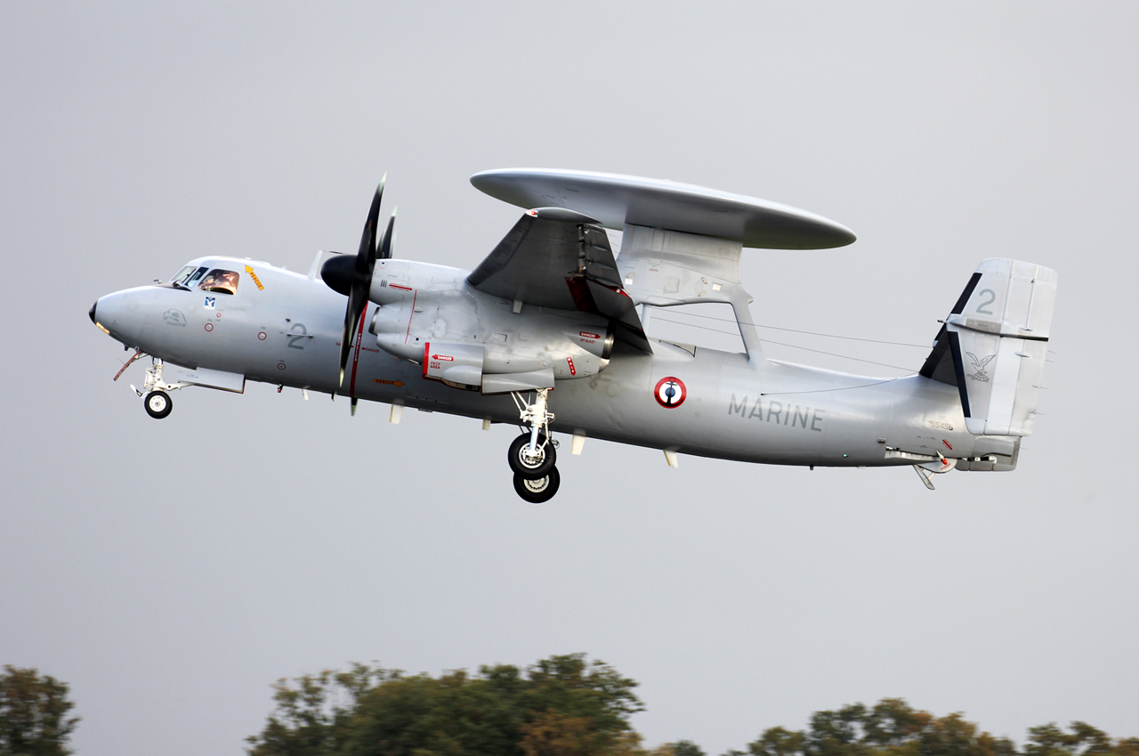 Grumman E-2 Hawkeye Marine & Divers le 14.11.13 Ql06