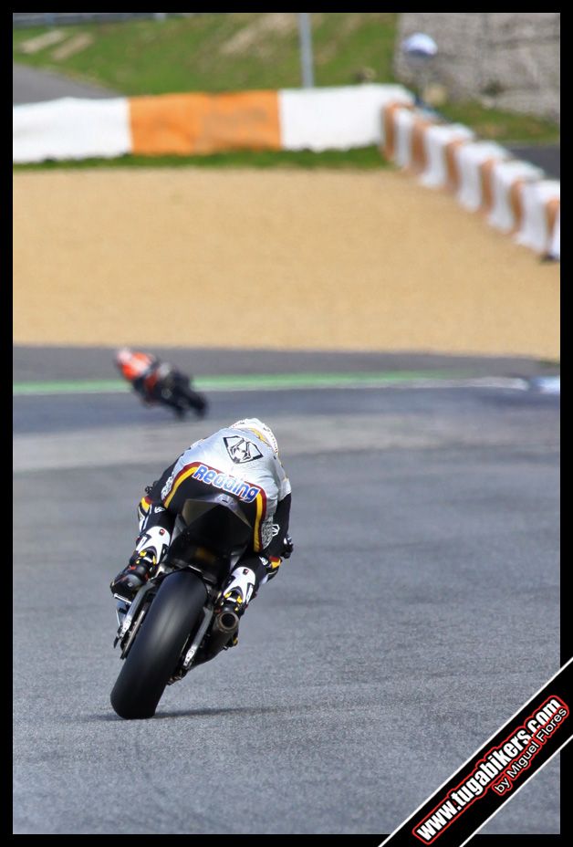 Testes Moto2 and 125cc - Test at Estoril - Pgina 2 Img3871f