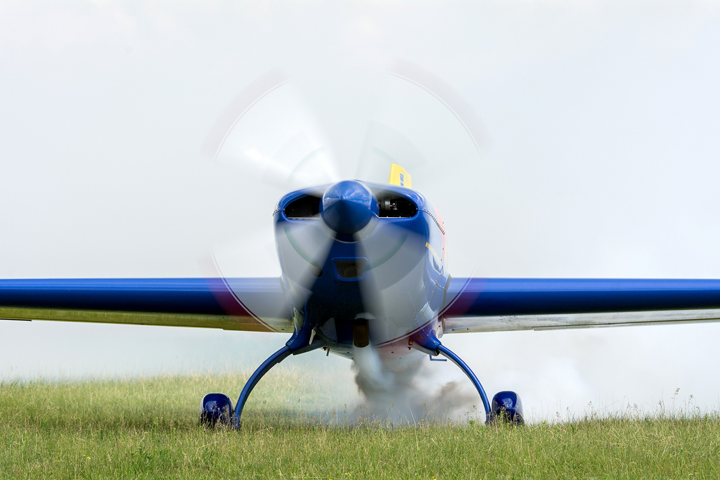 Aeroclubul Teritorial "Gheorghe Banciulescu" Ploiesti - Spectacol Aerian la Strejnic Abvz