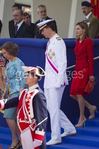 LOS REYES PRESIDEN DÍA DE LAS FUERZAS ARMADAS EN MÁLAGA 114921414