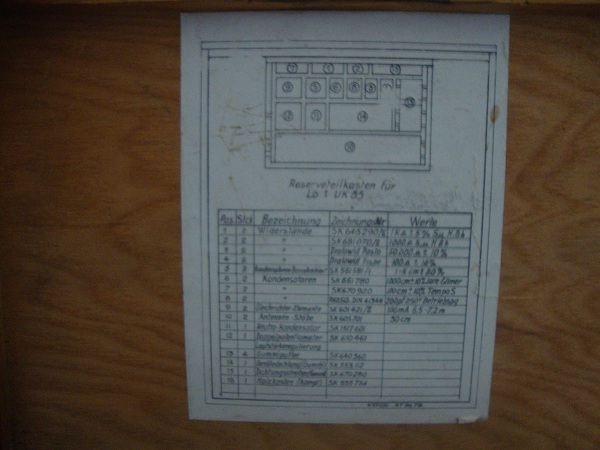 Caissette pièce de rechange pour Radio Kriegsmarine U-Boat Dsc09178m