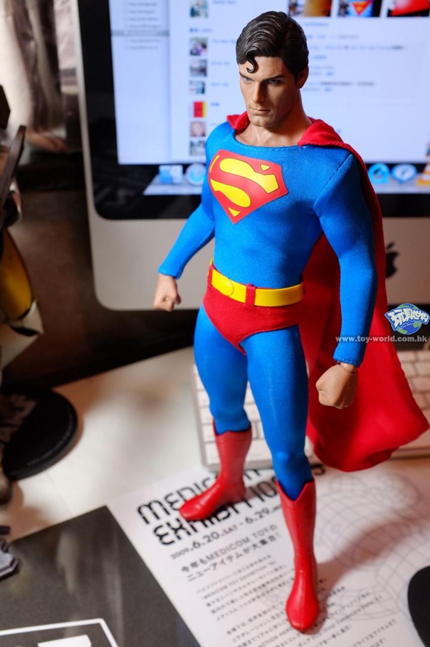 HOT TOYS - Superman (Christopher Reeve) 11101300273151baec66057