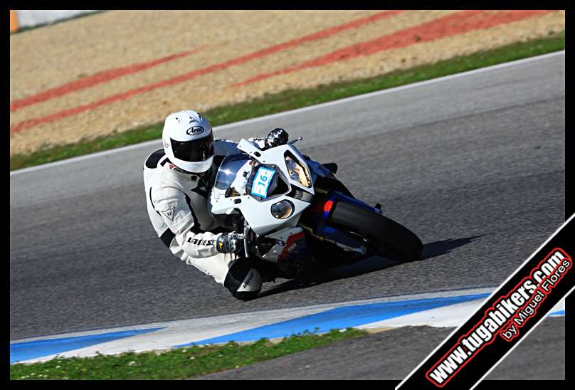 3 Vagas para participar no Track Day de 20 de Maro - Estoril - Pgina 5 Img8292copy