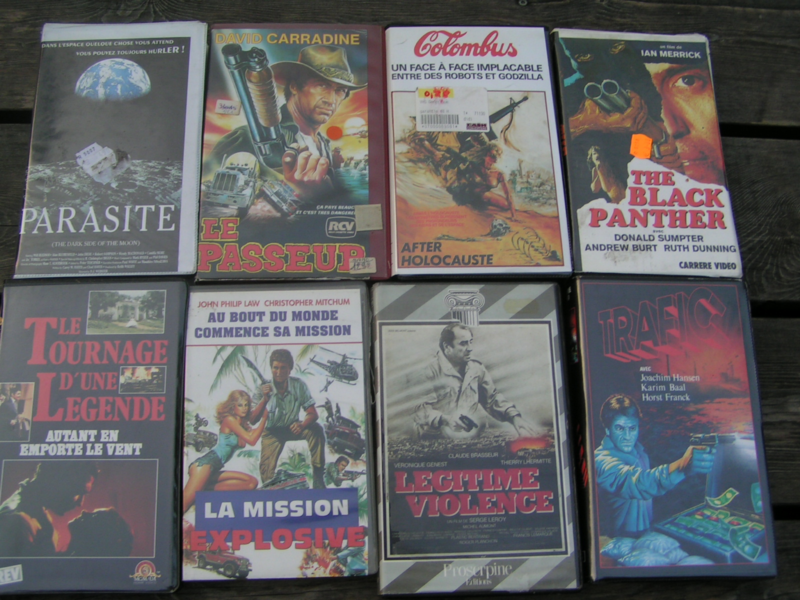 VENDS GRAND NOMBRE VHS ORIGINALES 2 A 4 EUROS PIECES Pict0007m