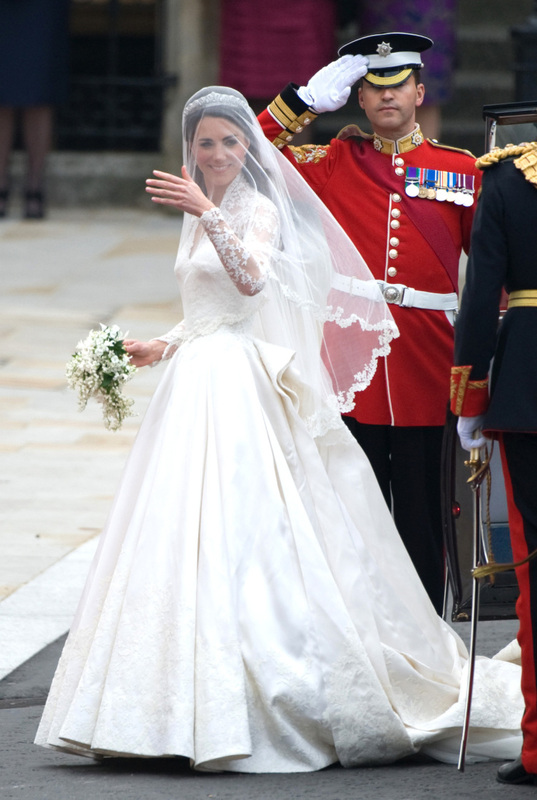 BODA REAL DEL PRÍNCIPE WILLIAM Y CATHERINE MIDDLETON - Página 102 Fullkatearriving10wenn3