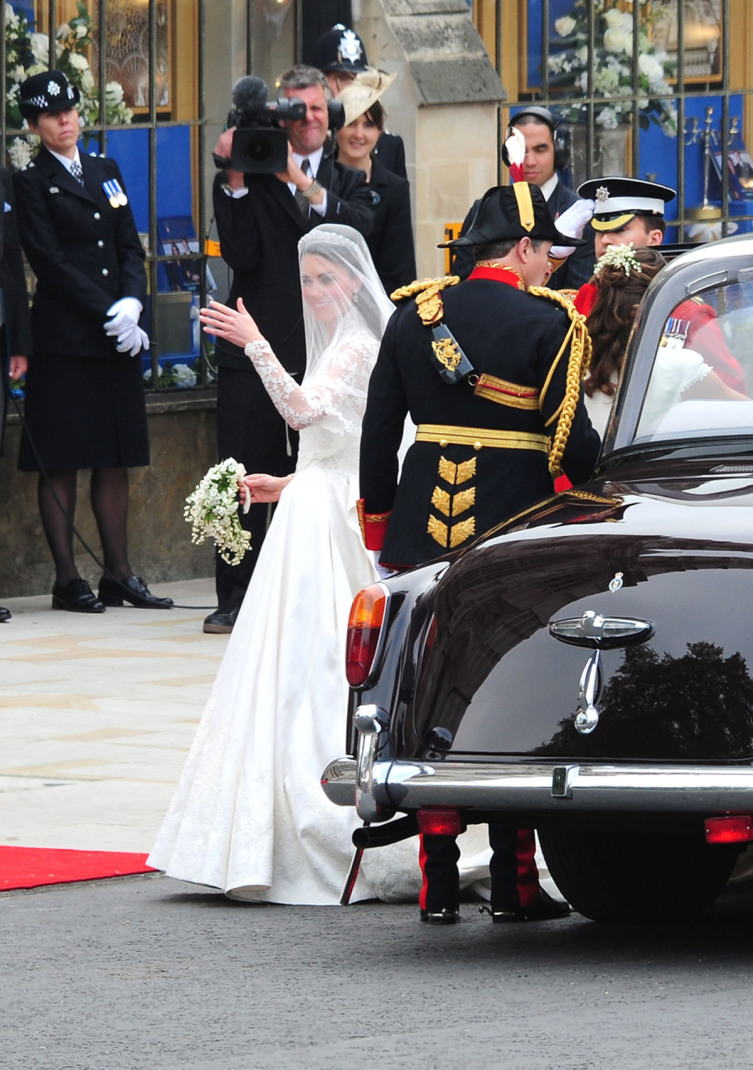 BODA REAL DEL PRÍNCIPE WILLIAM Y CATHERINE MIDDLETON - Página 102 Fullkatearriving13wenn3