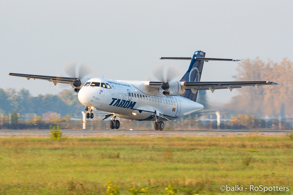 Aeroportul Bucuresti - Henri Coanda / Otopeni (OTP / LROP) - Octombrie 2015  - Pagina 2 GmTld5