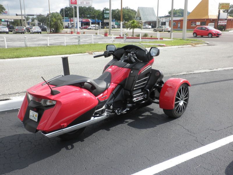 Je veux un trike F3hHf0