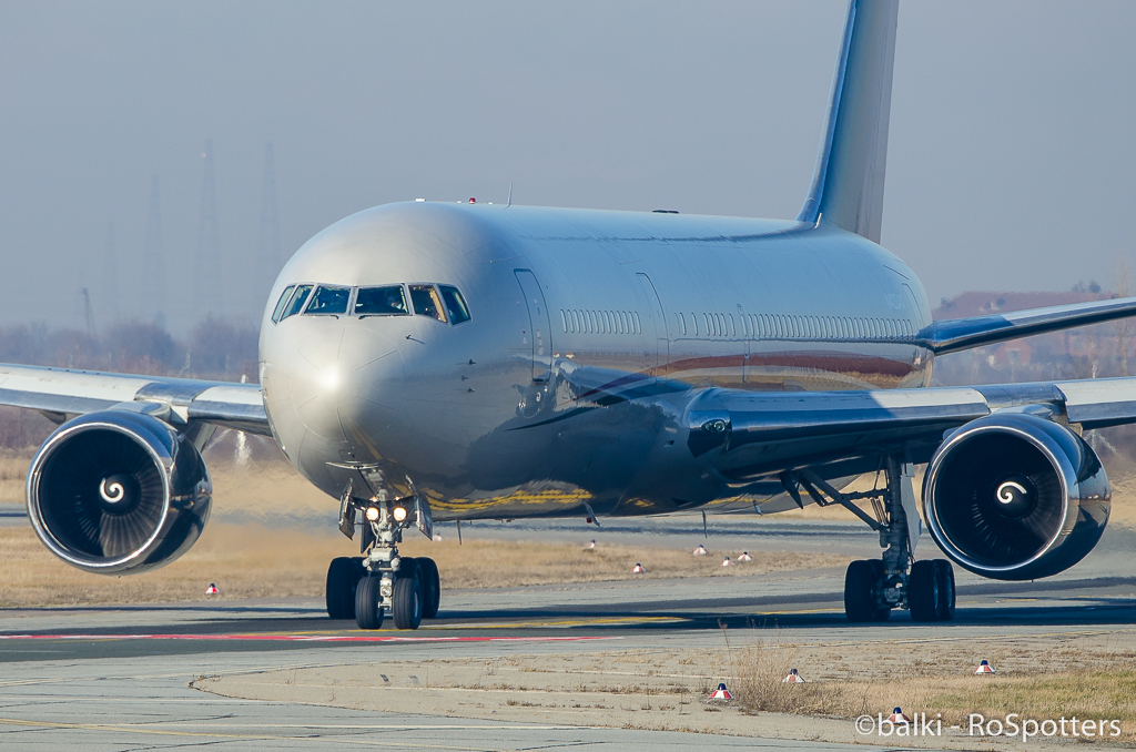 Aeroportul Bucuresti - Henri Coanda / Otopeni (OTP / LROP) - Decembrie 2015  V5iSPI