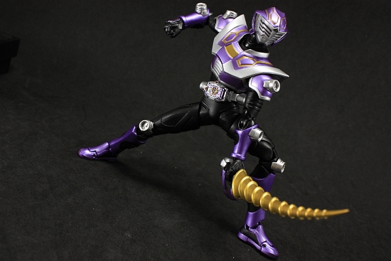 [Review] S.H. Figuarts Kamen Rider Ouja - by Usys 222 Mg1730