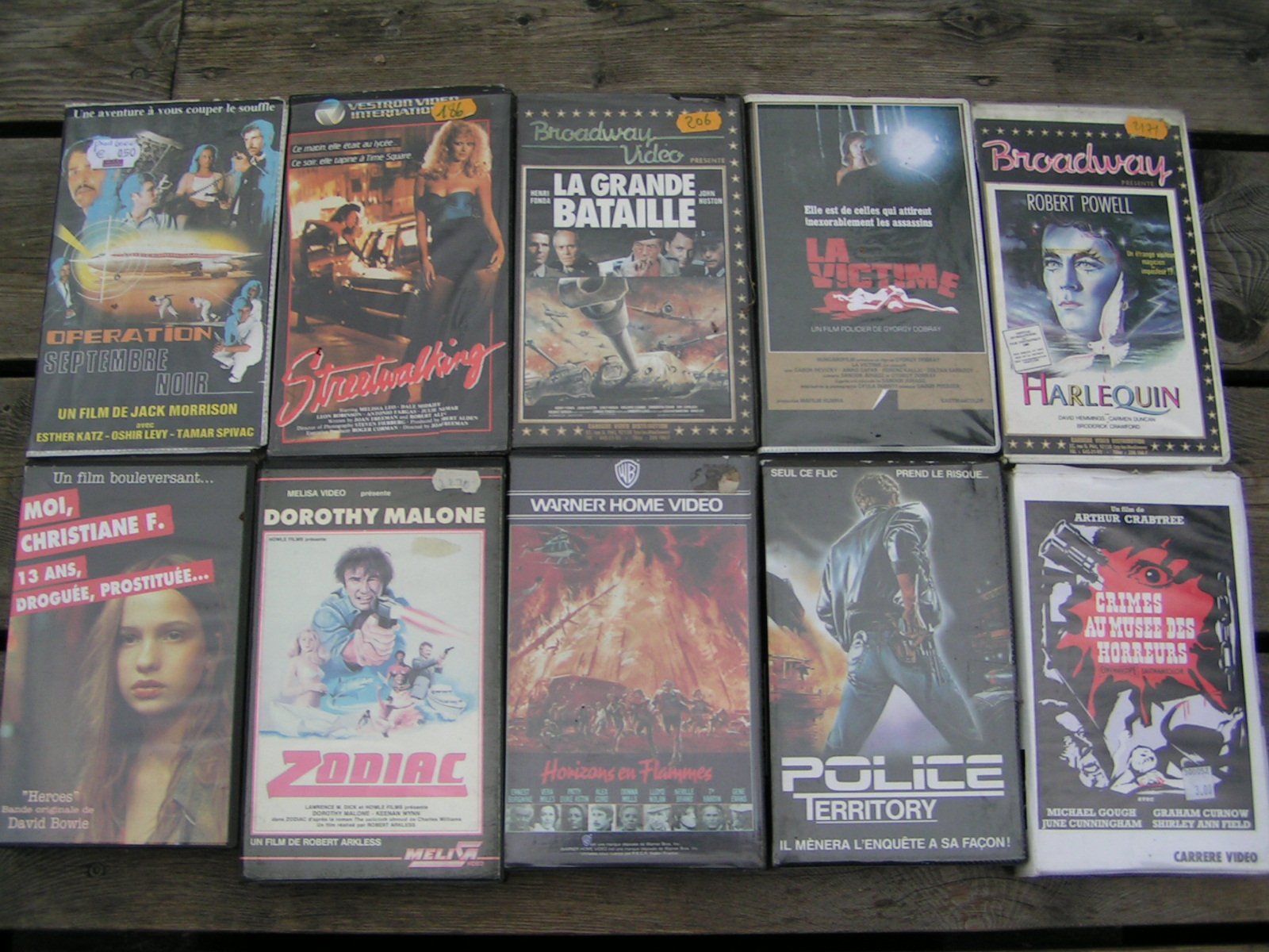 VENDS GRAND NOMBRE VHS ORIGINALES 2 A 4 EUROS PIECES Pict0001ln