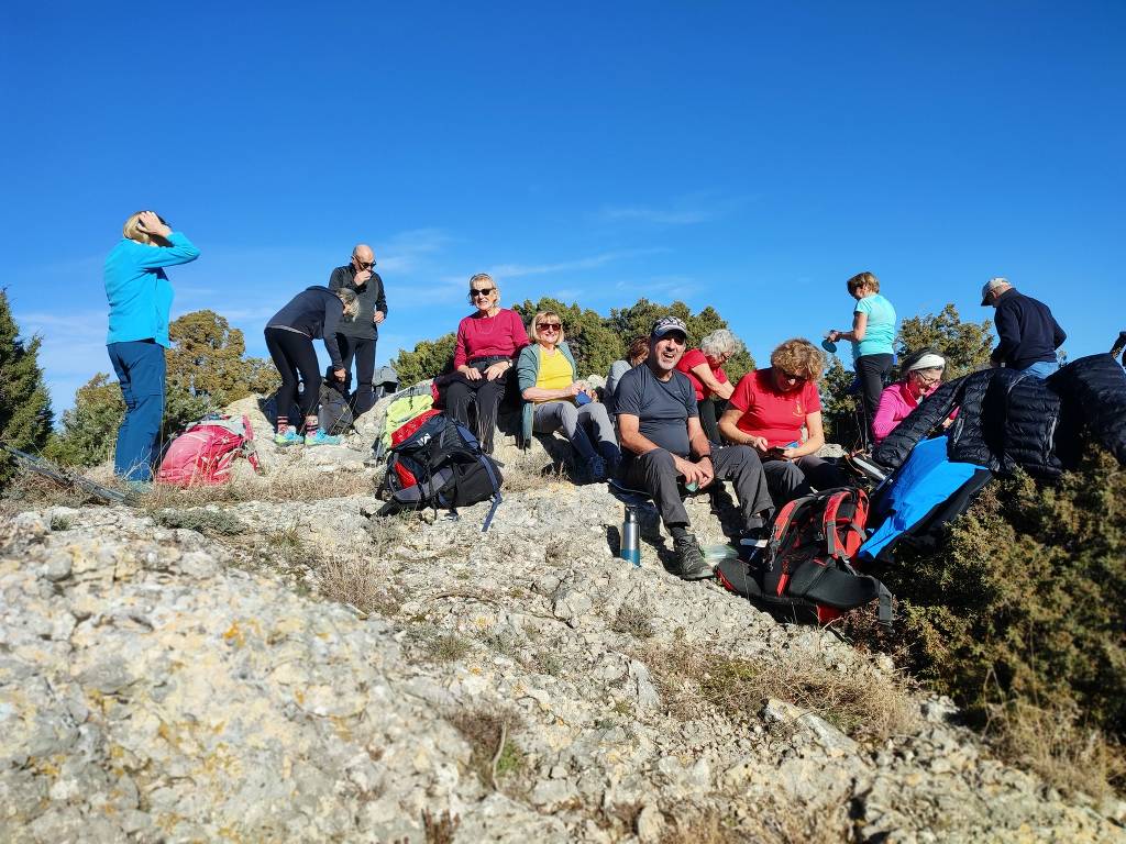 Lamanon-Grottes de Calès-Jeudi 4 janvier 2024 Kd3dah