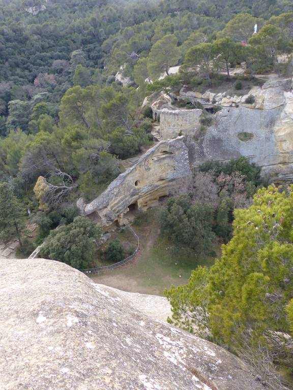 Lamanon-Grottes de Calès-Jeudi 4 janvier 2024 VNMwgb