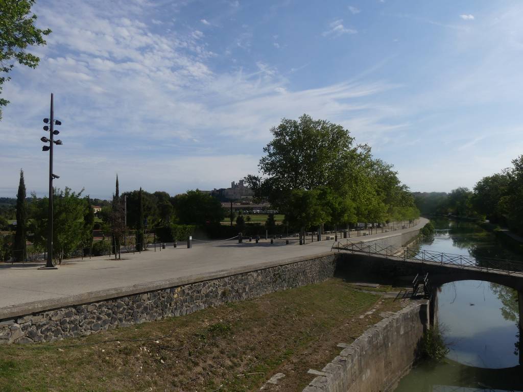 Mini croisière sur le Canal du Midi-Samedi 29 avril 2023 MJgOm8