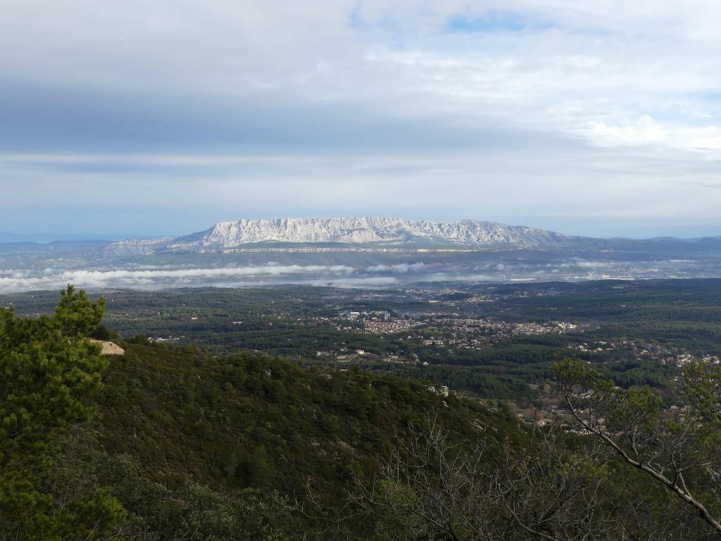 St Savournin-Grand Puech-Mont Julien-Jeudi 18 janvier 2024 DKgh2v