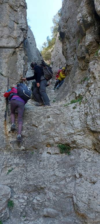 Lubéron-Combe de Vidauque-Jeudi 18 avril 2024 QxRkjn