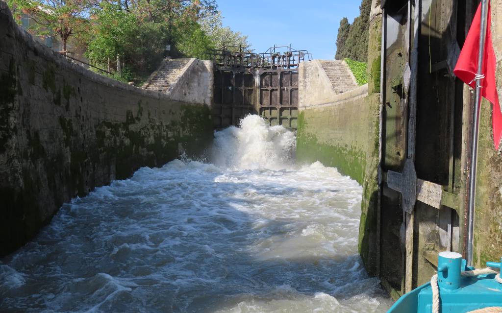 Mini croisière sur le Canal du Midi-Samedi 29 avril 2023 ZKNT1q