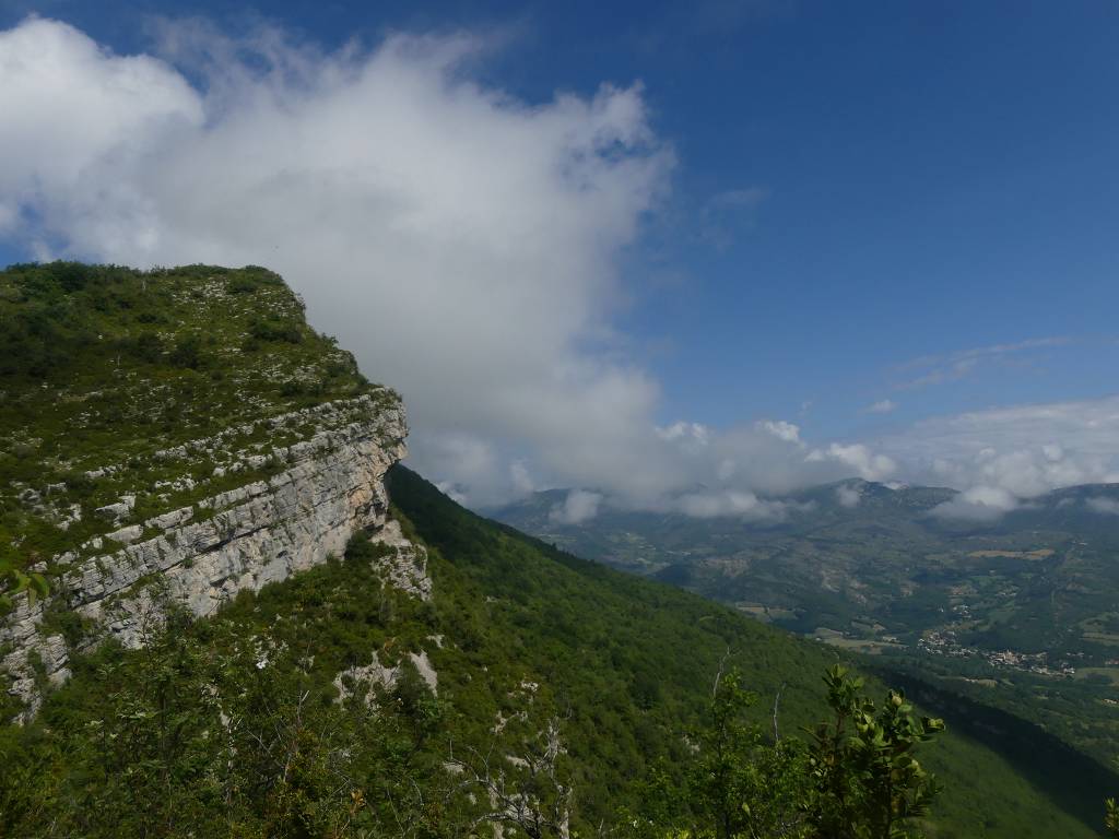 Vallée du Jabron-Valbelle-Sumiou-Jeudi 8 juin 2023 A2bj01