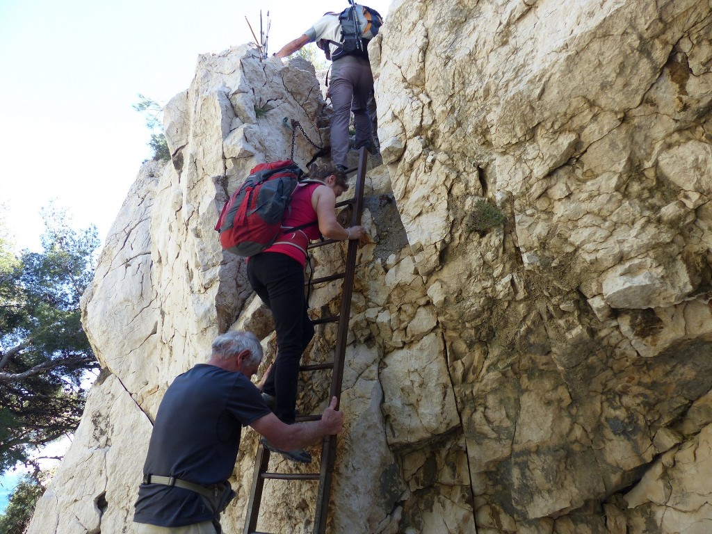 Calanques-Sormiou-Mourgiou-Sugiton-Jeudi 2 avril 2015 3meEiK