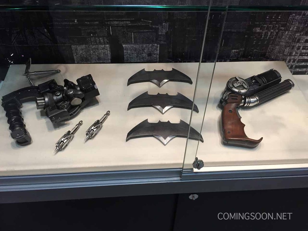 DC : Batman v Superman - L'Aube de la Justice - Page 20 BQxfKX