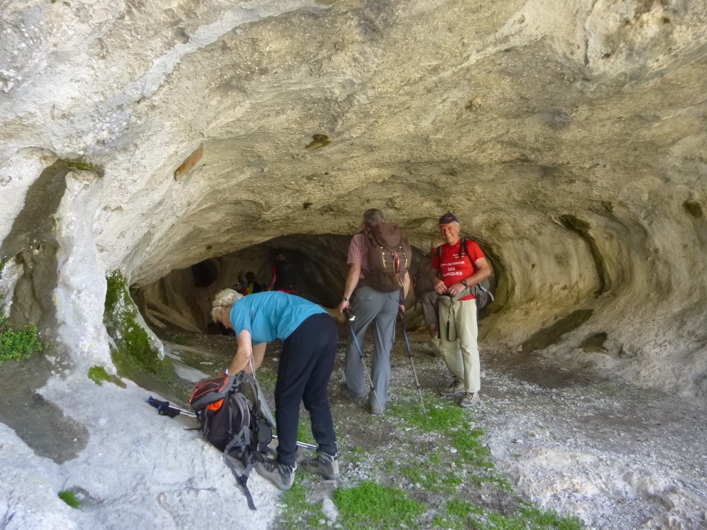 Fontaine de Vaucluse-Mourre de la Belle Etoile-Jeudi 9 avril 2015 E7TPmH