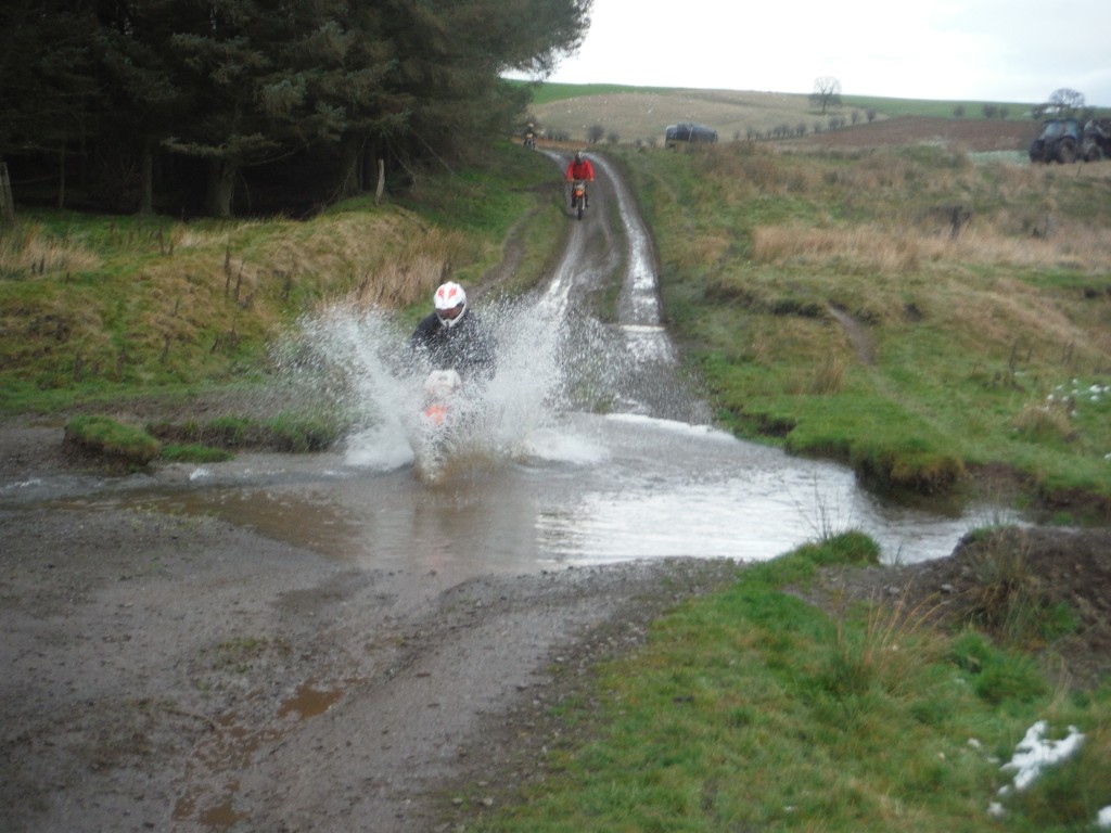 Rising Damp - Nov 22nd Ride - Page 2 HwVSd9