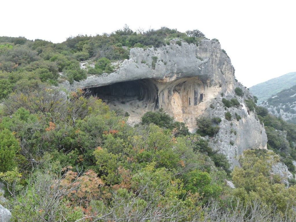 St Saturnin lès Apt-Baume des Roustan-Jeudi 13 mai 2010 YcQxKQ