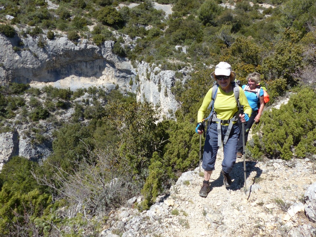 Fontaine de Vaucluse-Mourre de la Belle Etoile-Jeudi 9 avril 2015 JZBsqq