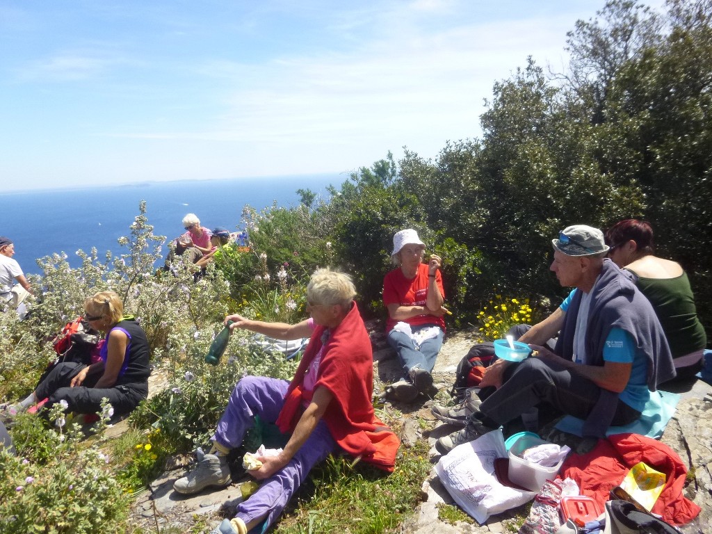 Notre Dame de Mai-Cap Sicié-Jeudi 30 avril 2015 NHOOfe